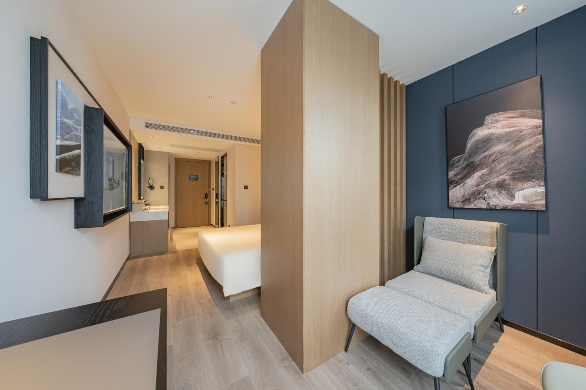 Hotel Atour Guomao Tuanjie 4*